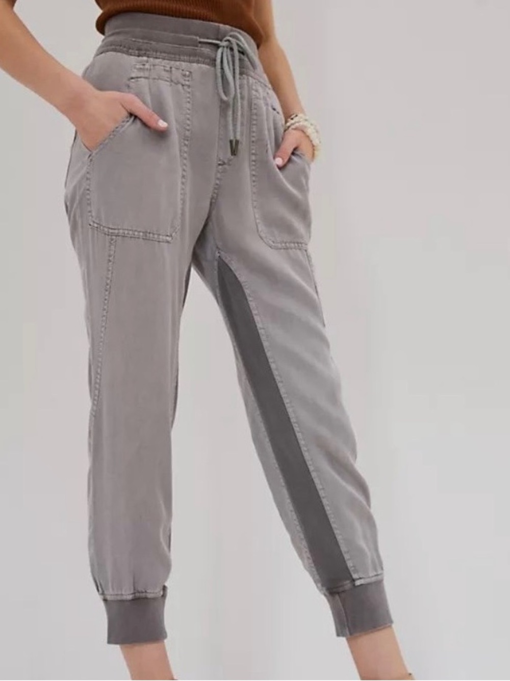 Anthropologie The Nomad Cargo Jogger Pants Taupe NWT - XS Petite